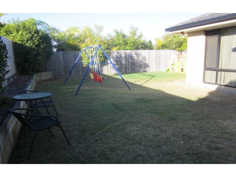 12 Pintail Street, North Lakes QLD 4509