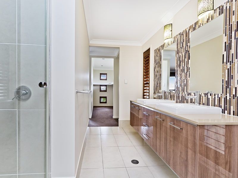6 Liberty Circuit, North Lakes QLD 4509