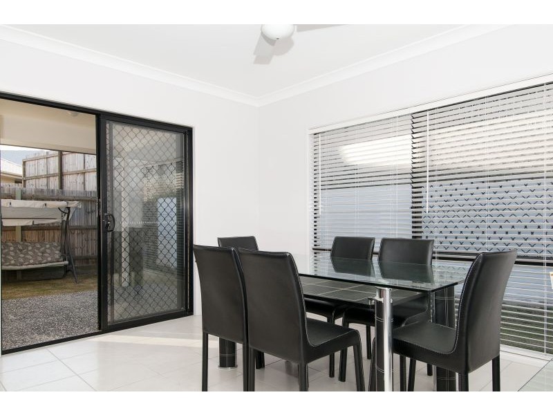6 Daintree  Circuit, North Lakes QLD 4509