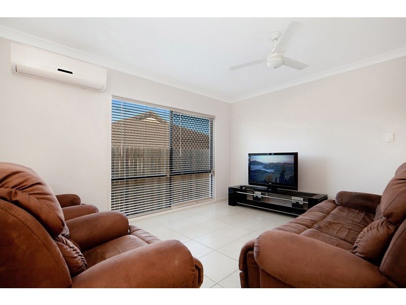 6 Daintree  Circuit, North Lakes QLD 4509