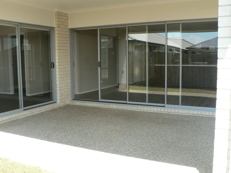 4 Melville Parade, North Lakes QLD 4509