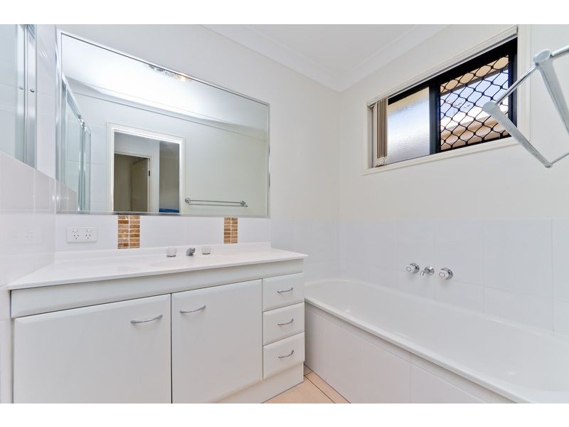 50A Amity Drive, Rothwell QLD 4022