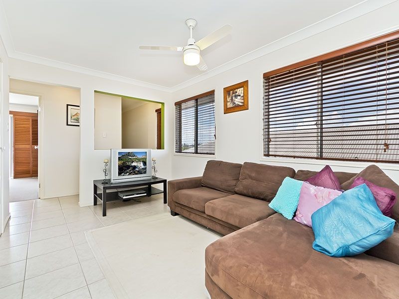 6 Warabi Crescent, North Lakes QLD 4509