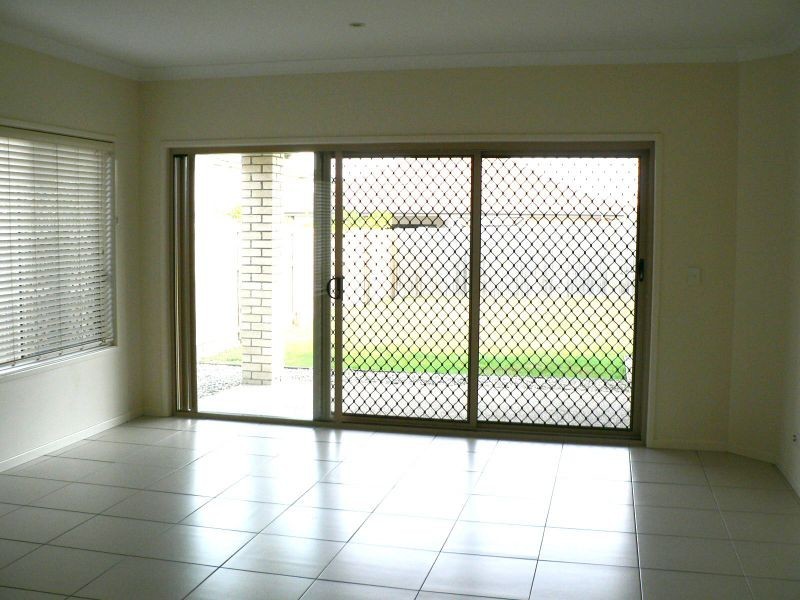 11 Calder Street, North Lakes QLD 4509