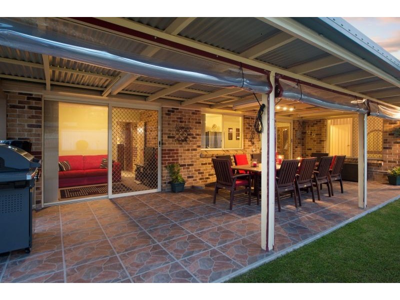 92 Rue Montaigne, Petrie QLD 4502