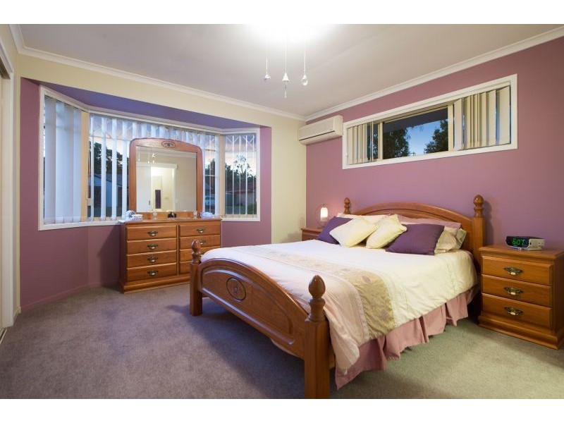 92 Rue Montaigne, Petrie QLD 4502