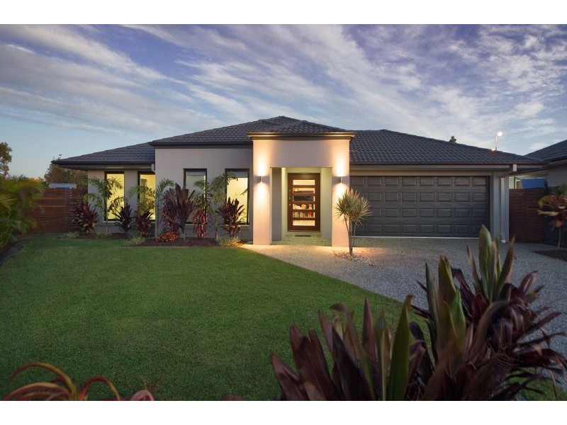 4 Menara Circuit, North Lakes QLD 4509