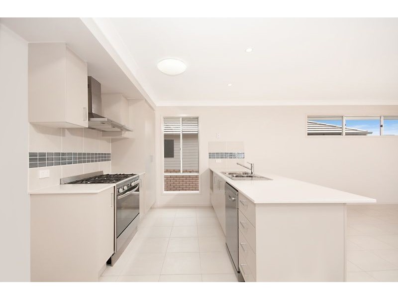 132 Mackintosh Drive, North Lakes QLD 4509