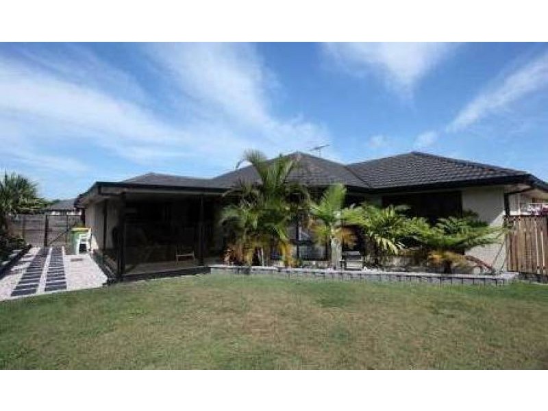 2 Brindabella Court, North Lakes QLD 4509