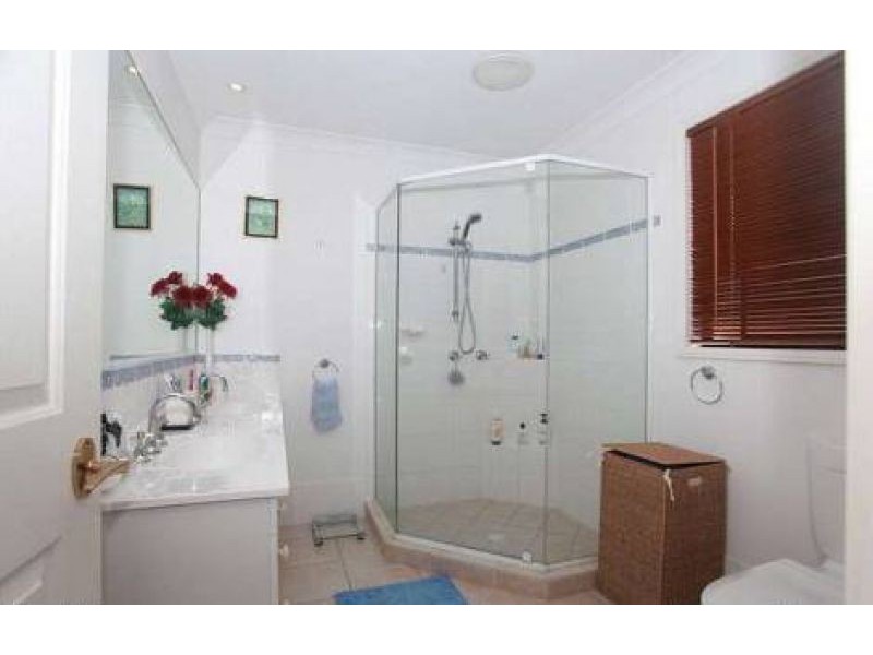 2 Brindabella Court, North Lakes QLD 4509