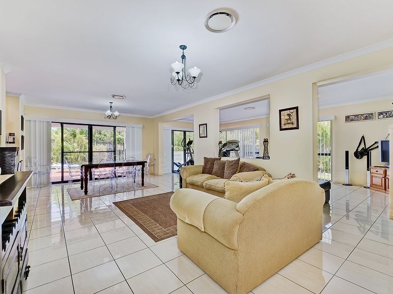 23 Bridgeport Drive, North Lakes QLD 4509