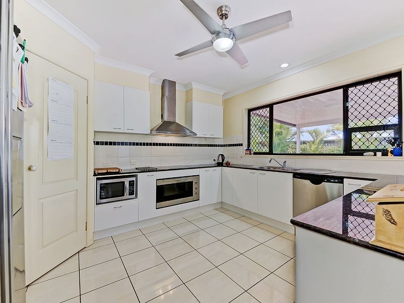 23 Bridgeport Drive, North Lakes QLD 4509