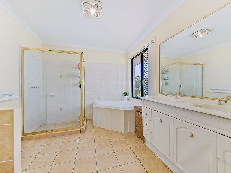 23 Bridgeport Drive, North Lakes QLD 4509