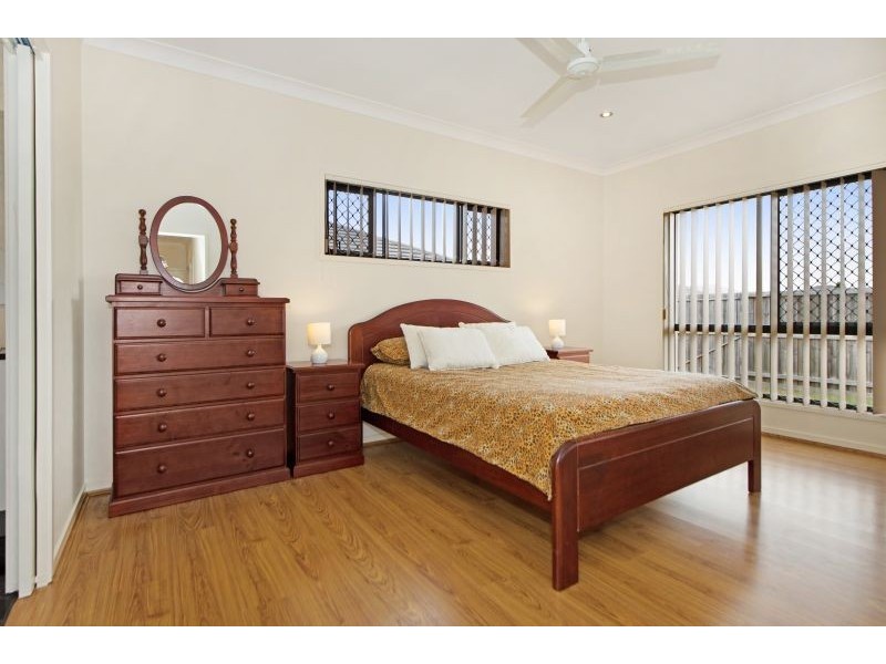 24 Couples Street, North Lakes QLD 4509