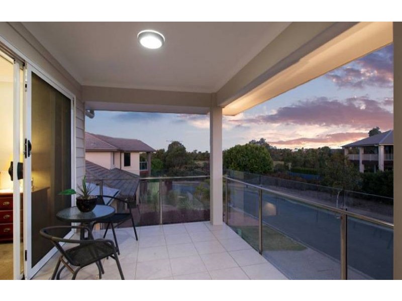 14 Nicklaus Parade, North Lakes QLD 4509