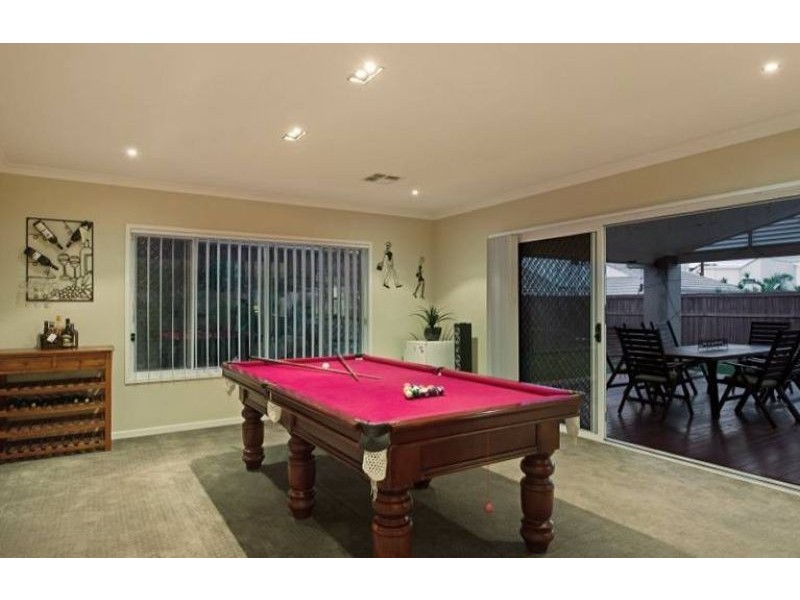 14 Nicklaus Parade, North Lakes QLD 4509