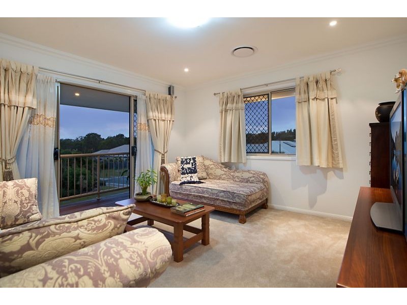 8 Picabeen Court, North Lakes QLD 4509