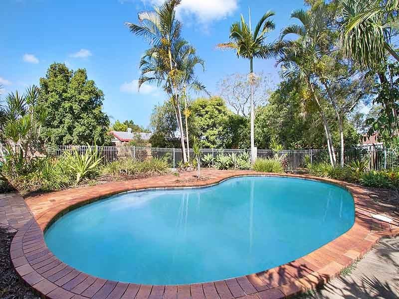 50 Macquarie Drive, Petrie QLD 4502