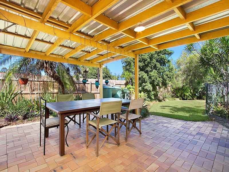 50 Macquarie Drive, Petrie QLD 4502