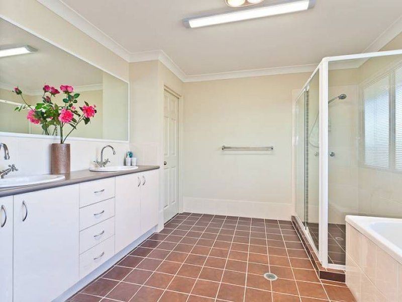 10 Cordyline Street, North Lakes QLD 4509