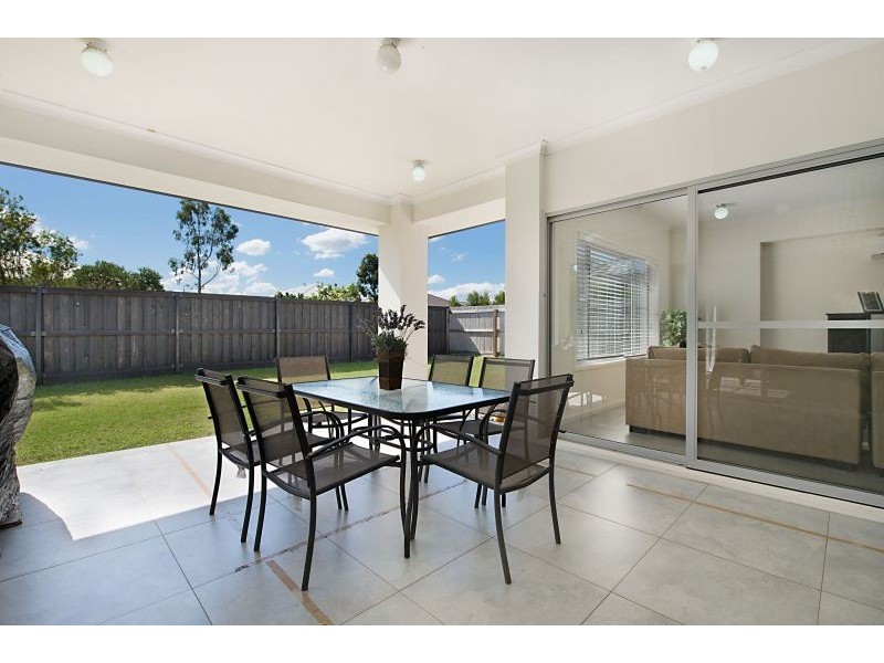 3 Crenshaw Street, North Lakes QLD 4509