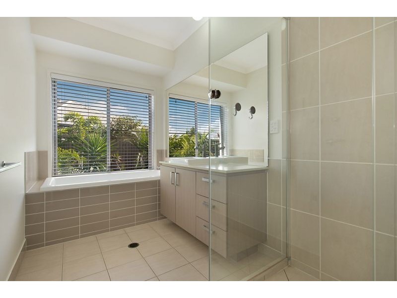 3 Crenshaw Street, North Lakes QLD 4509
