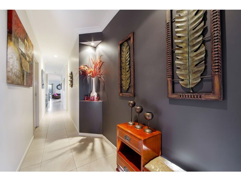 18 Calder Street, North Lakes QLD 4509