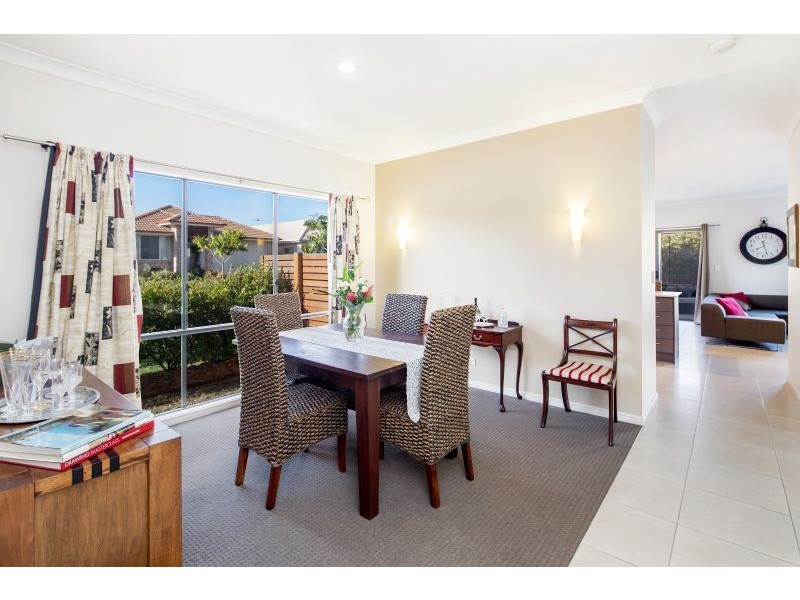 18 Calder Street, North Lakes QLD 4509