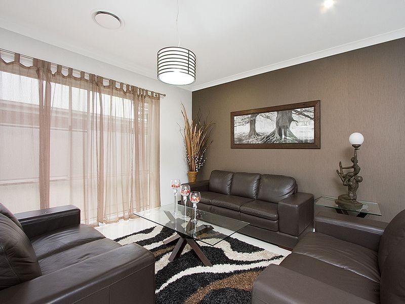 14 Cowen Terrace, North Lakes QLD 4509