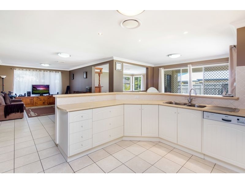 4 Everard Street, North Lakes QLD 4509