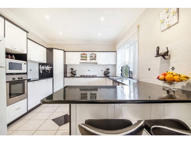 22 Lochside Drive, North Lakes QLD 4509