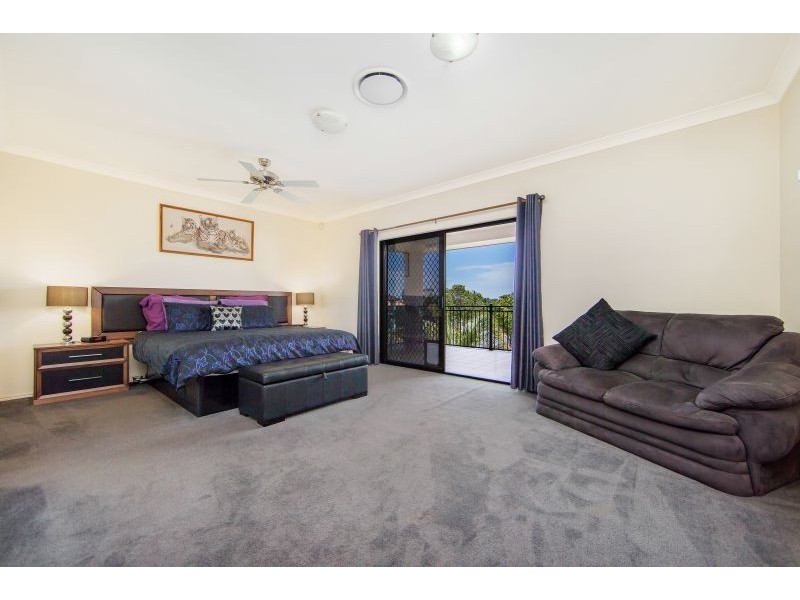 22 Lochside Drive, North Lakes QLD 4509