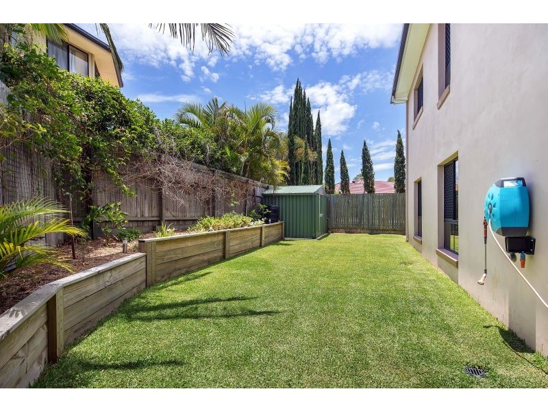 22 Lochside Drive, North Lakes QLD 4509