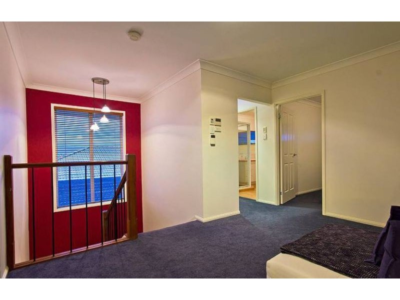 33 Chilton Crescent, North Lakes QLD 4509