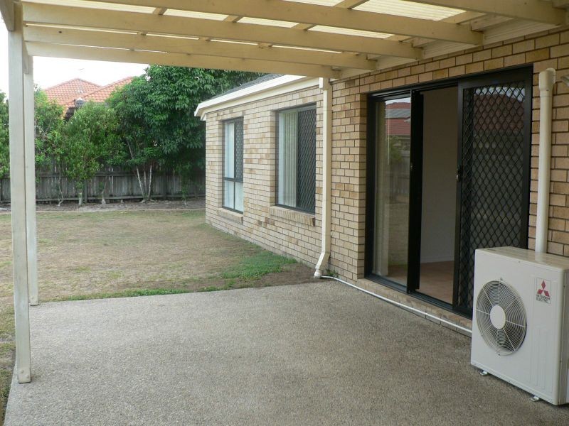 16 Moorrinya Circuit, North Lakes QLD 4509