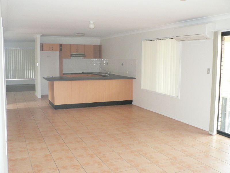 16 Moorrinya Circuit, North Lakes QLD 4509