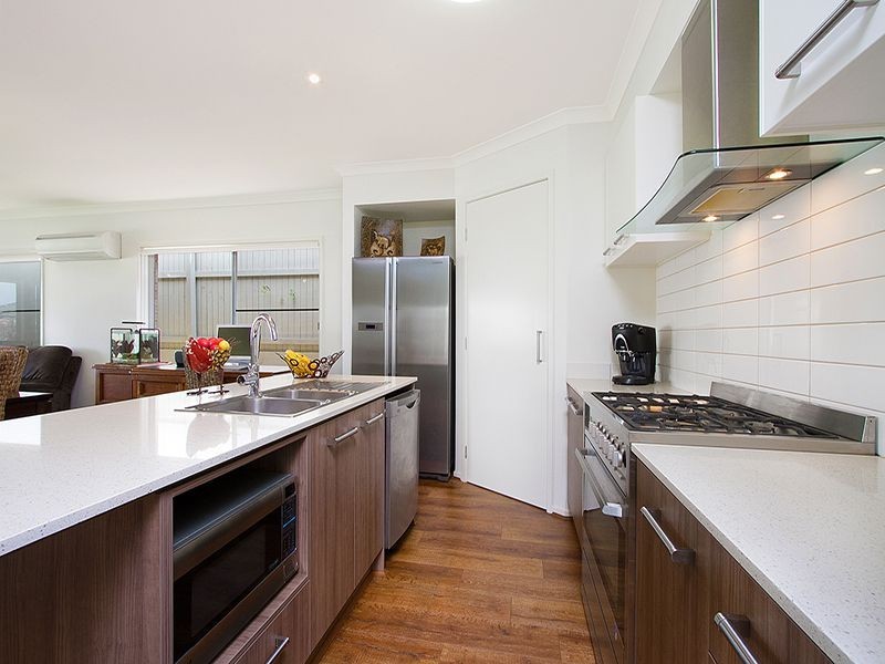 13 Key Street, North Lakes QLD 4509