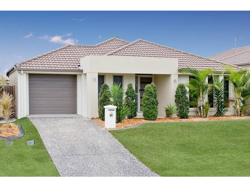 21 Langham Crescent, North Lakes QLD 4509