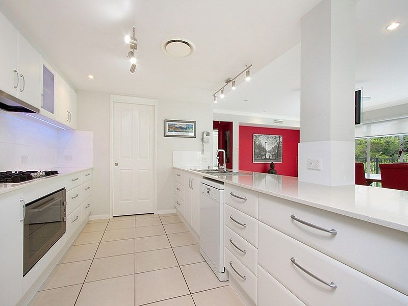 28 Millettia Close, North Lakes QLD 4509