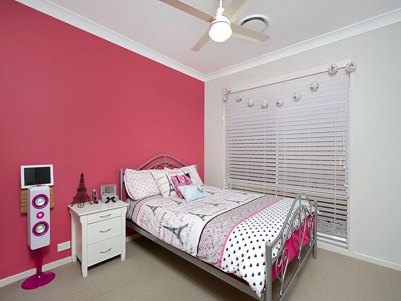 10 Troon Street, North Lakes QLD 4509