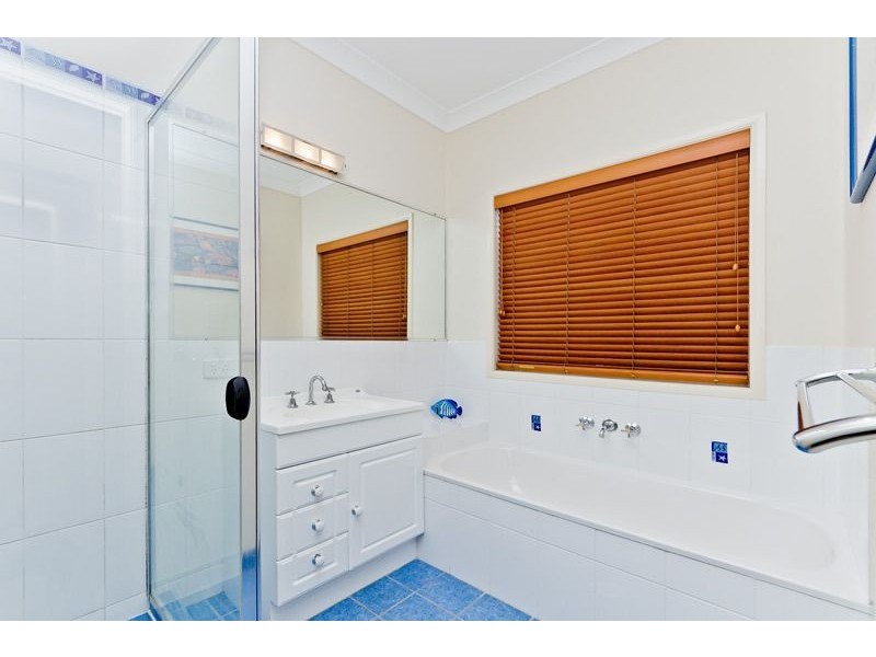 18 Peron Crescent, North Lakes QLD 4509