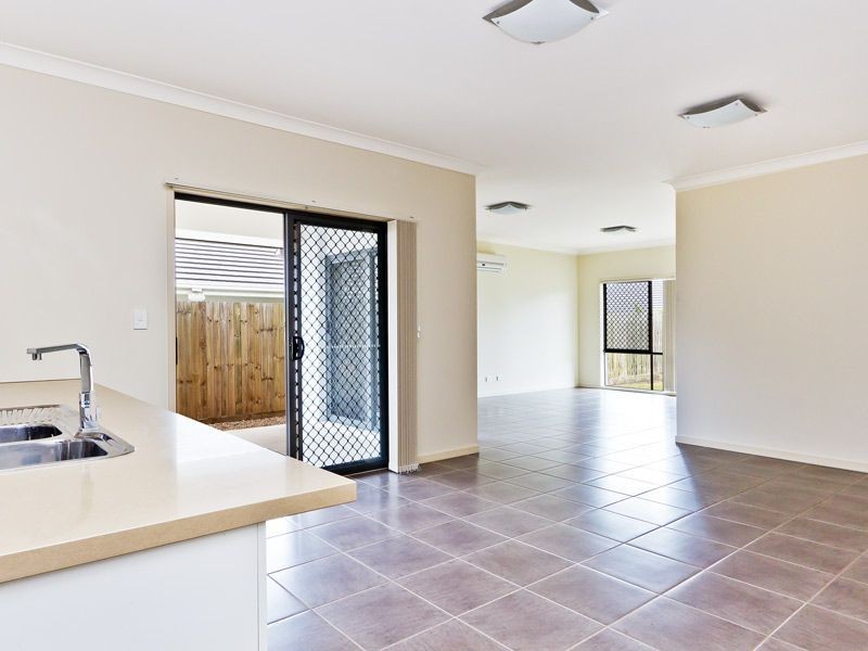 52 Langer Circuit, North Lakes QLD 4509