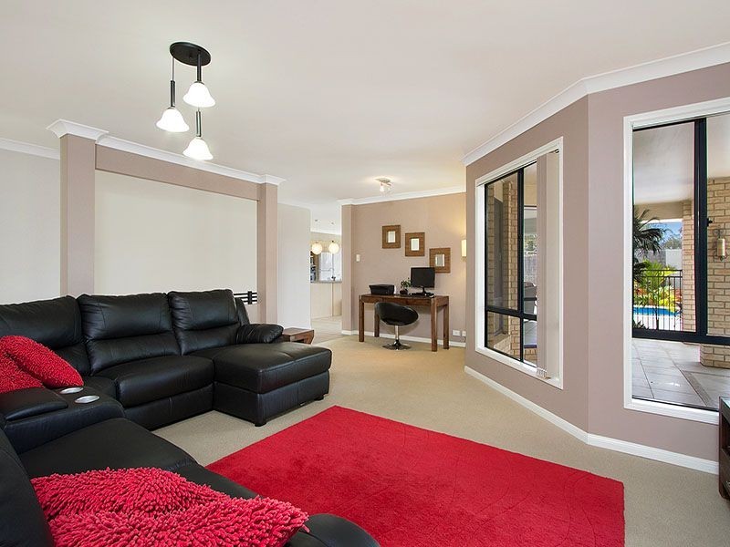 8 Neptune Court, Mango Hill QLD 4509