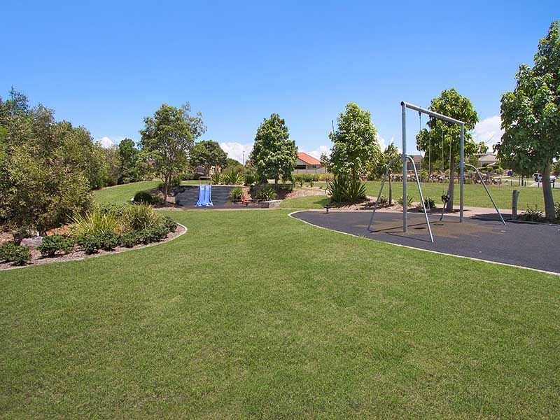 8 Neptune Court, Mango Hill QLD 4509