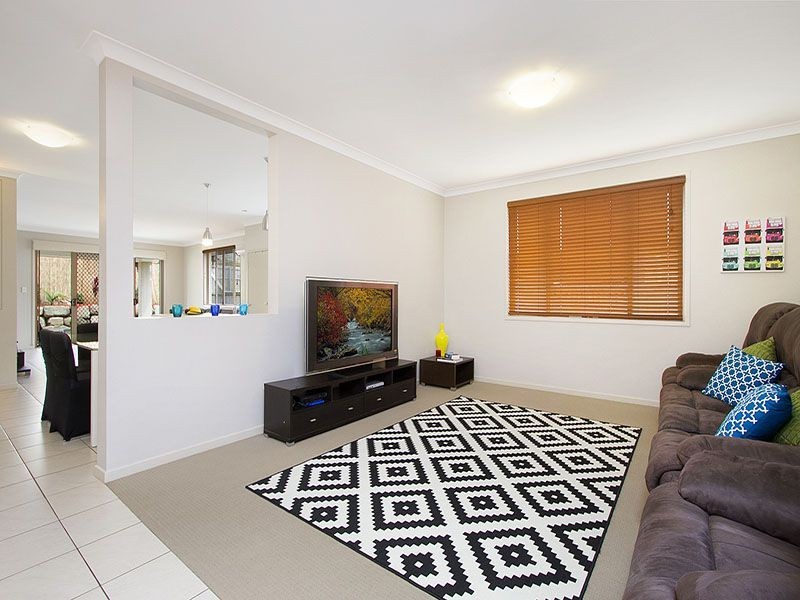 6 Quoll Circuit, North Lakes QLD 4509