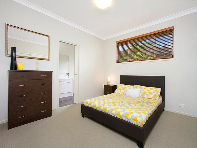 6 Quoll Circuit, North Lakes QLD 4509