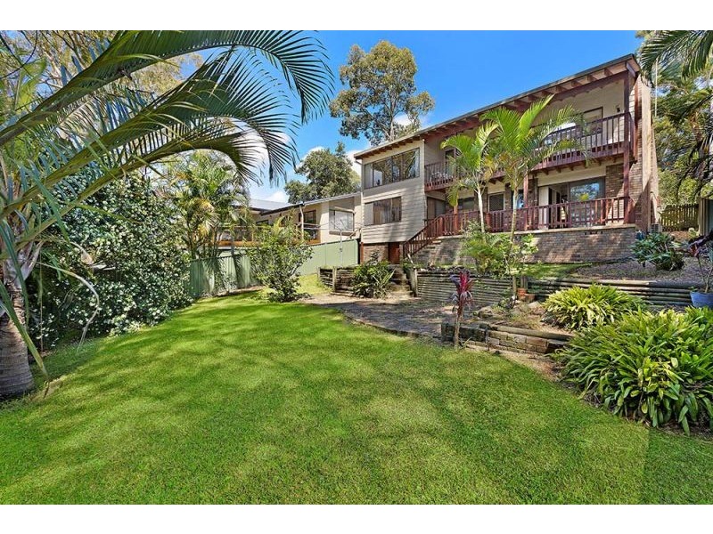 11 Kenmare Avenue, Berkeley Vale NSW 2261