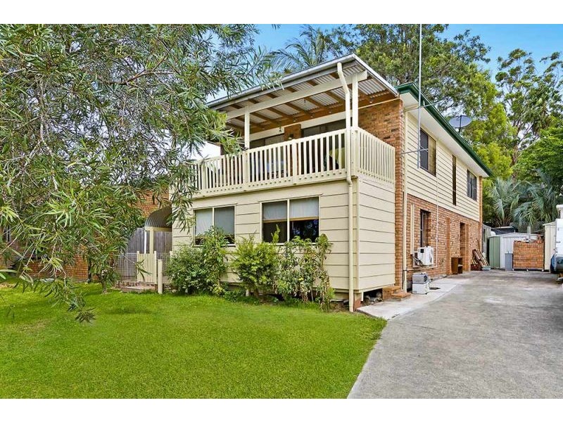 28 Wyong Rd, Berkeley Vale NSW 2261