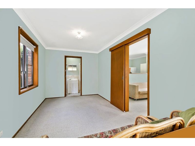 28 Wyong Rd, Berkeley Vale NSW 2261