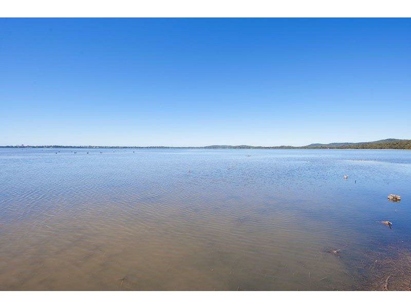 35 Donegal Rd, Berkeley Vale NSW 2261